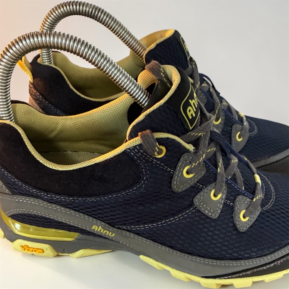 Ahnu Sugarpine Hiking Shoes Navy Blue Yellow Vibram AF2473ASAU Sz Womens 7